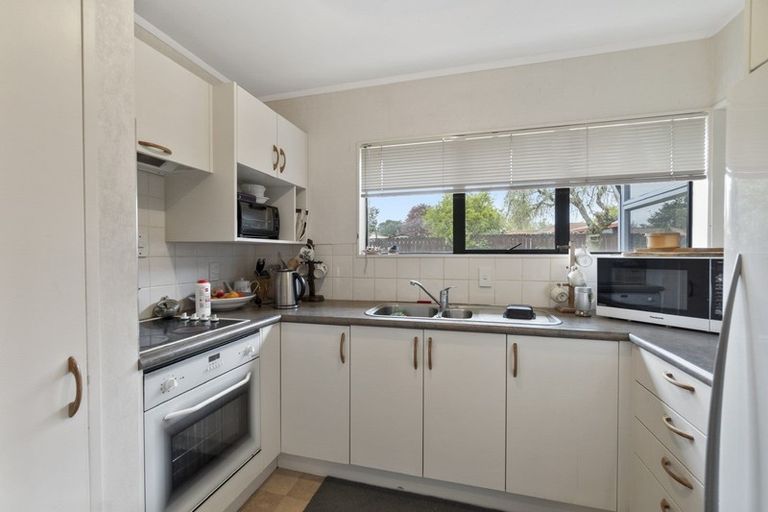 Photo of property in 14b Kingfisher Way, Te Kowhai, Hamilton, 3288