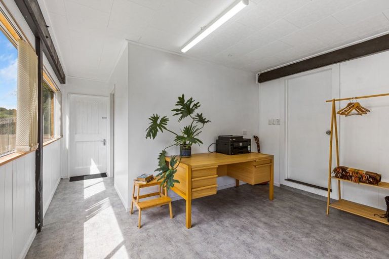 Photo of property in 18 Antonia Place, Bell Block, New Plymouth, 4312