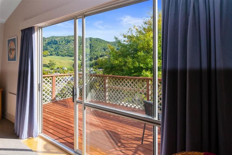 Photo of property in 7 Summit Road, Lake Okareka, Rotorua, 3076