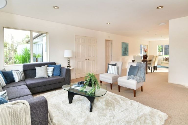 Photo of property in 9 Blue Heron Rise, Stanmore Bay, Whangaparaoa, 0932