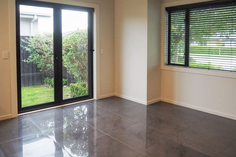 Photo of property in 33 Hyde Place, Halswell, Christchurch, 8025