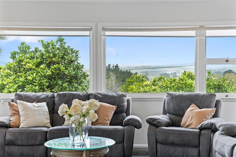 Photo of property in 2 Bickerstaffe Road, Maungaturoto, 0520