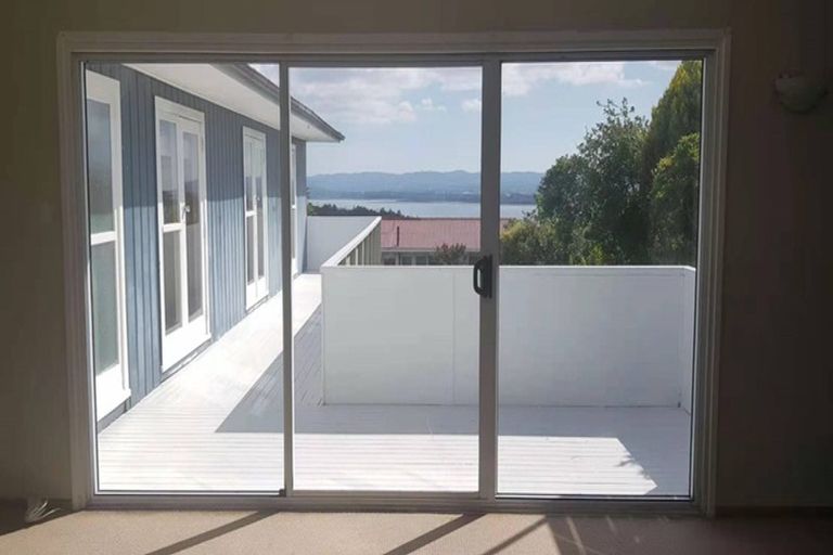 Photo of property in 44 Waipa Street, Birkenhead, Auckland, 0626