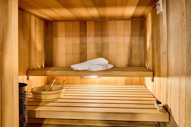 Photo of property in 3 Maida Vale Road, Roseneath, Wellington, 6011