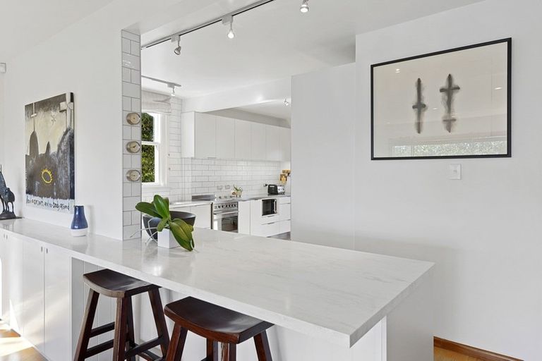 Photo of property in 83a Hackthorne Road, Cashmere, Christchurch, 8022