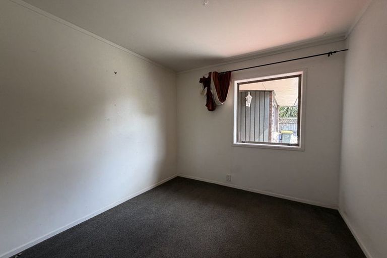 Photo of property in 2/35 Palliser Lane, Browns Bay, Auckland, 0630