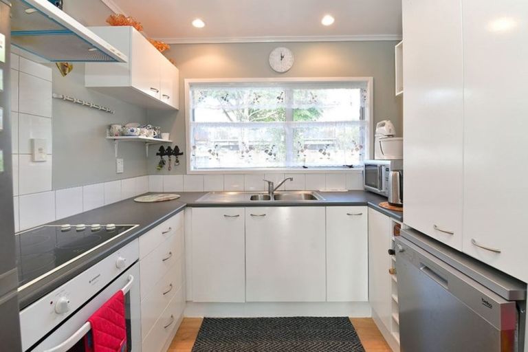 Photo of property in 3/17 Brandon Road, Manly, Whangaparaoa, 0930