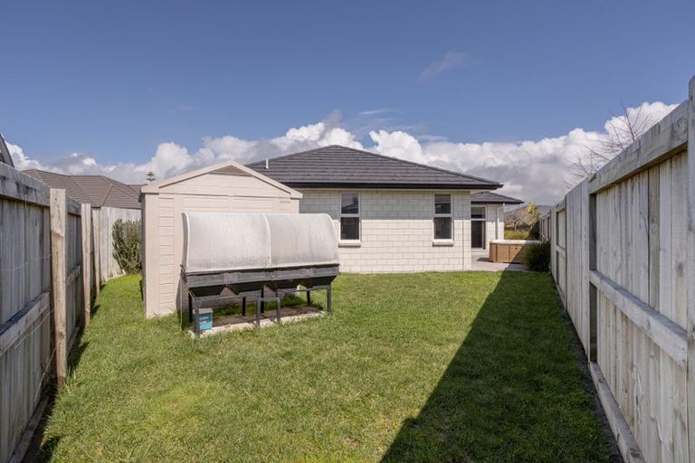 Photo of property in 6 Fuller Street, Papamoa Beach, Papamoa, 3118