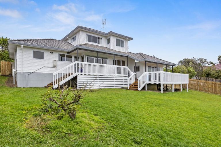 Photo of property in 16 Alec Craig Way, Gulf Harbour, Whangaparaoa, 0930