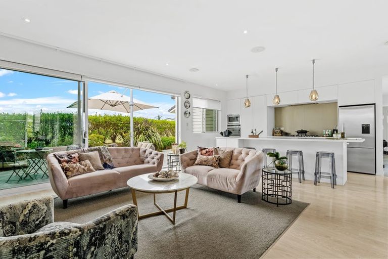 Photo of property in 3 Pacific Cliffs Drive, Gulf Harbour, Whangaparaoa, 0930