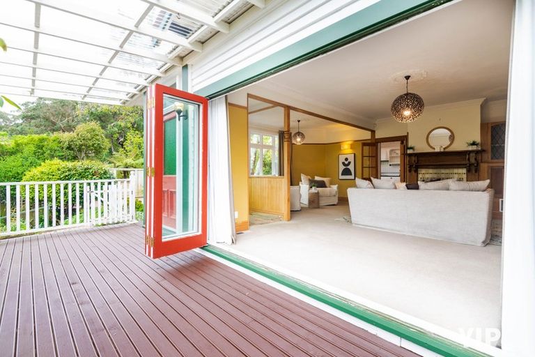 Photo of property in 48 Middleton Road, Johnsonville, Wellington, 6037