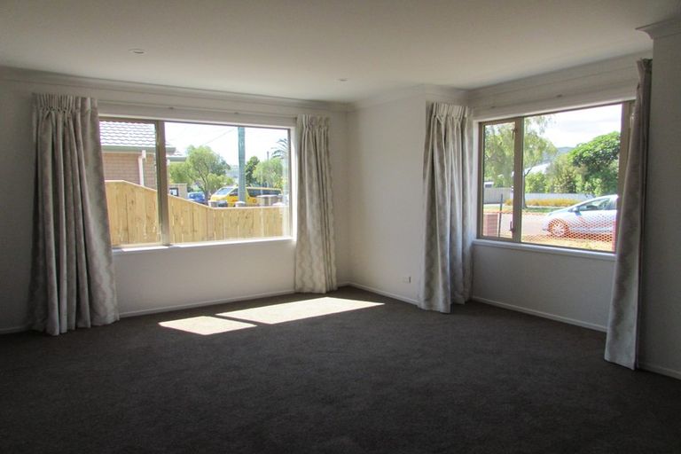 Photo of property in 1 Stephen Street, Trentham, Upper Hutt, 5018