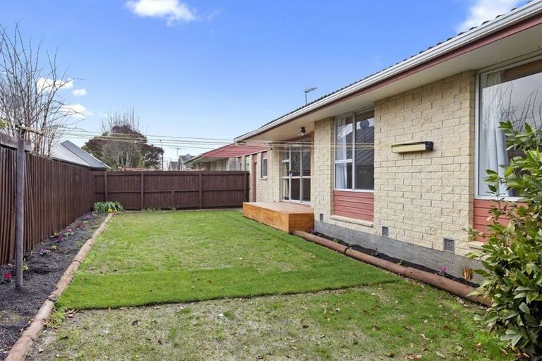 Photo of property in 34b Prestons Road, Redwood, Christchurch, 8051
