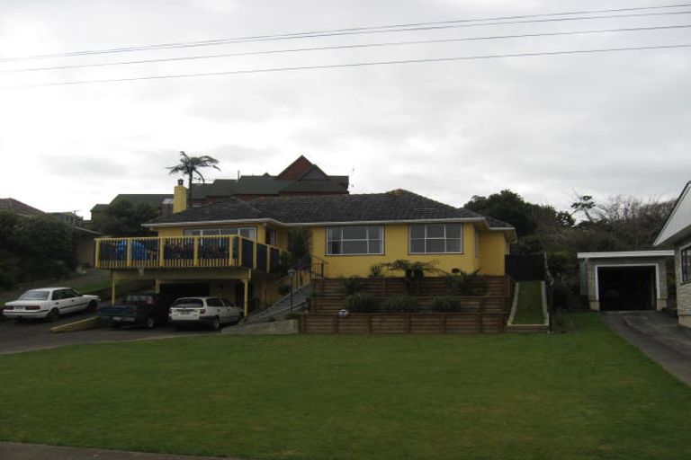 Photo of property in 20 Chester Street, Levin, 5510