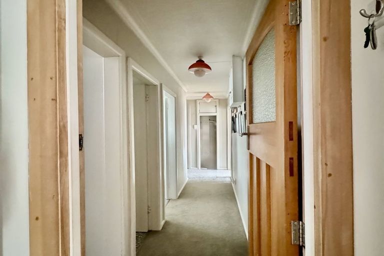 Photo of property in 21 Tamar Street, South Hill, Oamaru, 9400