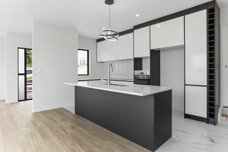 Photo of property in 17 Rural View Terrace, Pukekohe, 2120