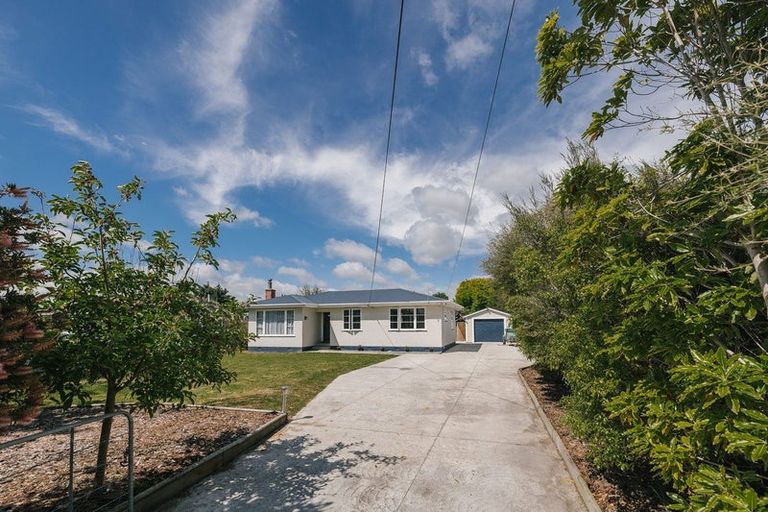 Photo of property in 34 Hedges Street, Sanson, 4817