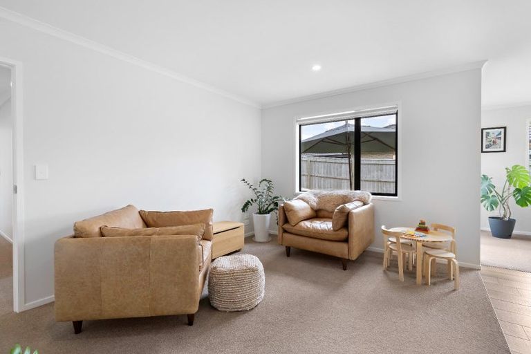 Photo of property in 27 Harriet Johnston Drive, Pokeno, 2402