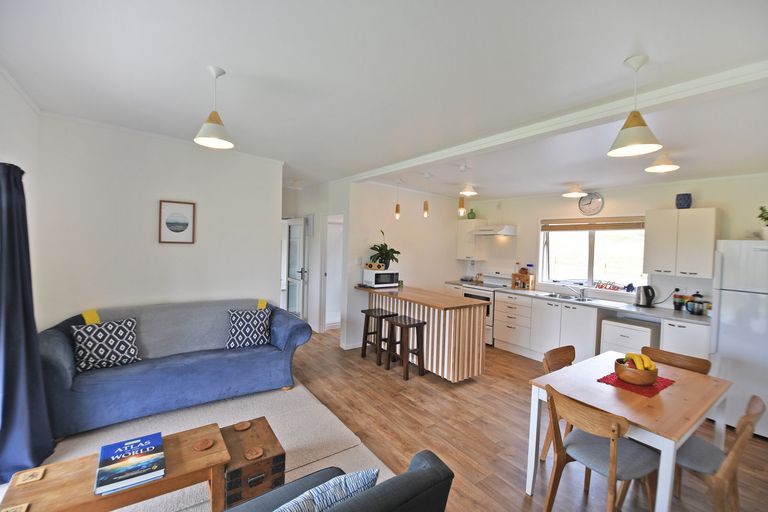 Photo of property in 3 Pavel Place, Kaiwaka, 0573