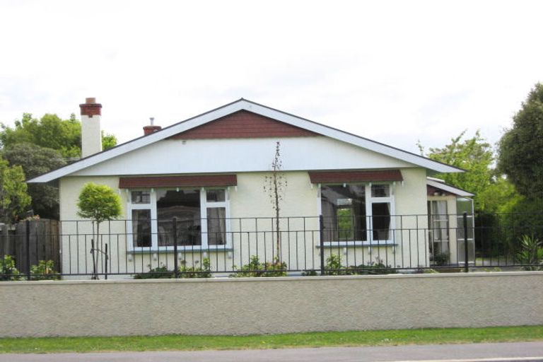 Photo of property in 18 Seddon Street, Rangiora, 7400