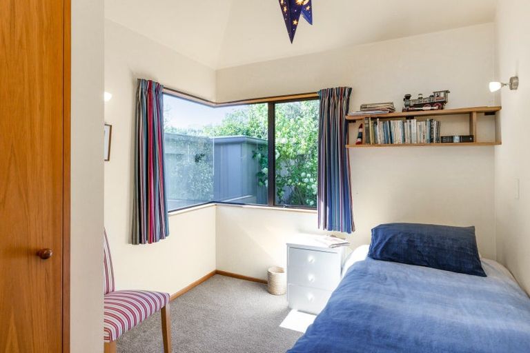 Photo of property in 22 Toop Street, Havelock North, 4130