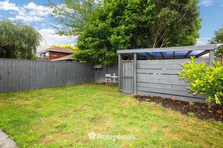 Photo of property in 12a Beryl Grove, Birchville, Upper Hutt, 5018