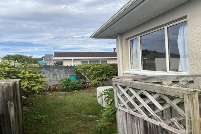 Photo of property in 17c Huatoki Street, Vogeltown, New Plymouth, 4310
