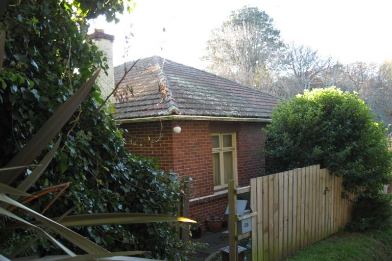 Photo of property in 28 Parkhill Avenue, Mornington, Dunedin, 9011