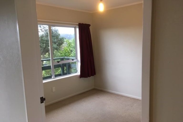 Photo of property in 1/236 Helston Road, Paparangi, Wellington, 6037