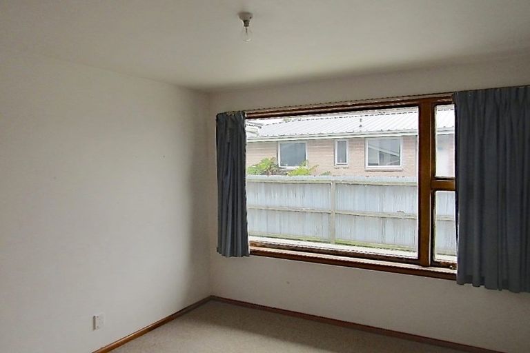 Photo of property in 33 De Havilland Street, Hornby, Christchurch, 8042