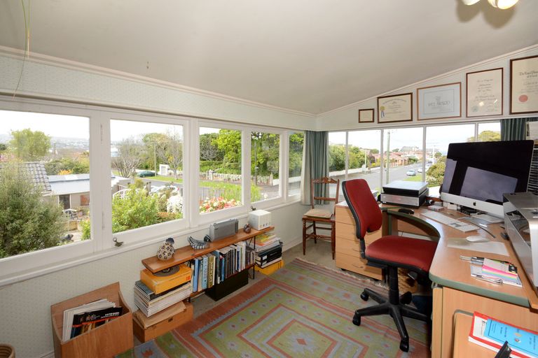 Photo of property in 36 Sandringham Street, Saint Clair, Dunedin, 9012