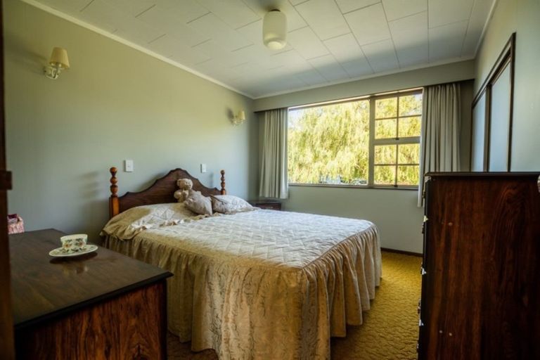 Photo of property in 80 Centre Bush Otapiri Road, Centre Bush, Winton, 9782