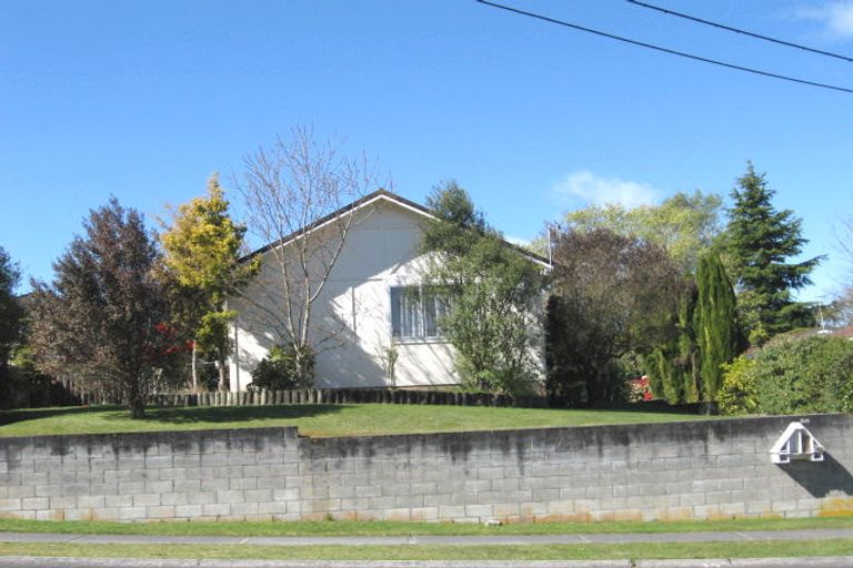 Photo of property in 1/747 Acacia Bay Road, Acacia Bay, Taupo, 3330