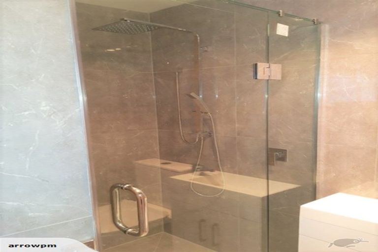 Photo of property in 4 Fitchburg Place, Mangere, Auckland, 2022