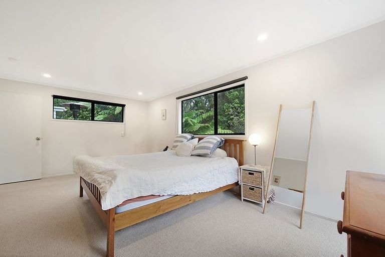 Photo of property in 74 Rhinevale Close, Henderson, Auckland, 0612