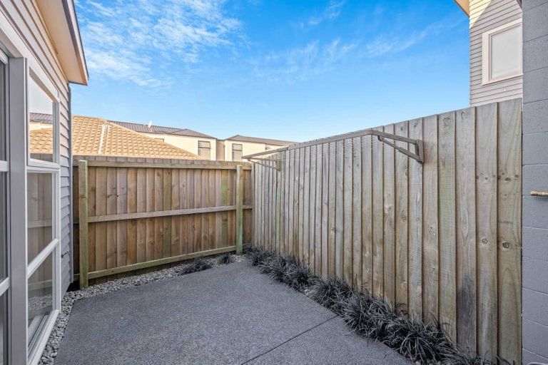 Photo of property in 1/49 Maxwell Street, Riccarton, Christchurch, 8041