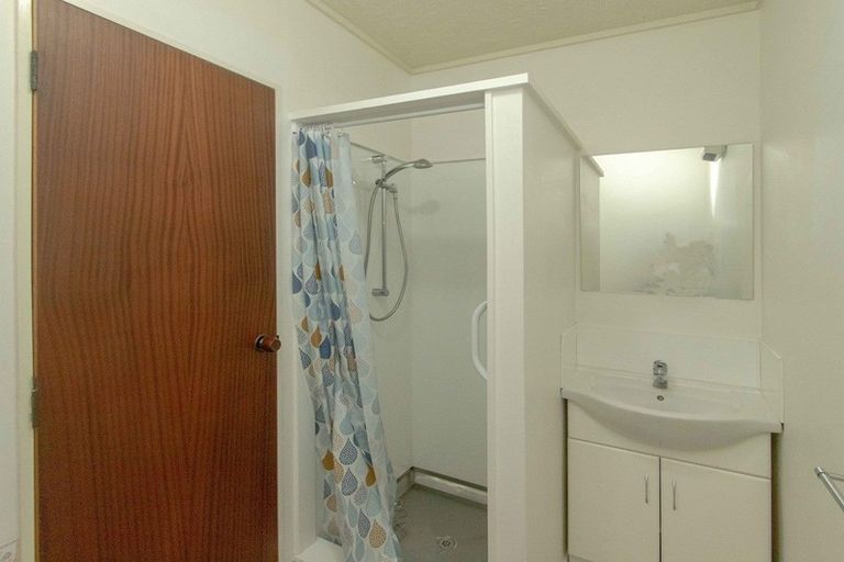 Photo of property in 7/90 Gloucester Street, Greenmeadows, Napier, 4112