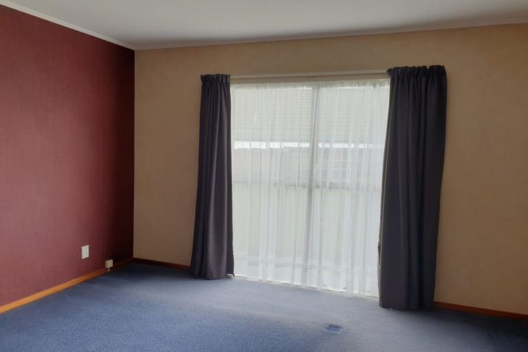 Photo of property in 115 Sykes Road, Weymouth, Auckland, 2103