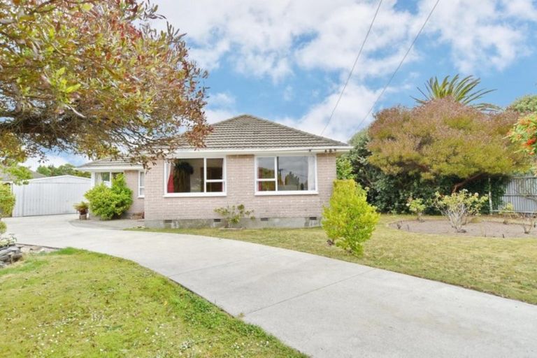 Photo of property in 3 Odie Place, Wainoni, Christchurch, 8061