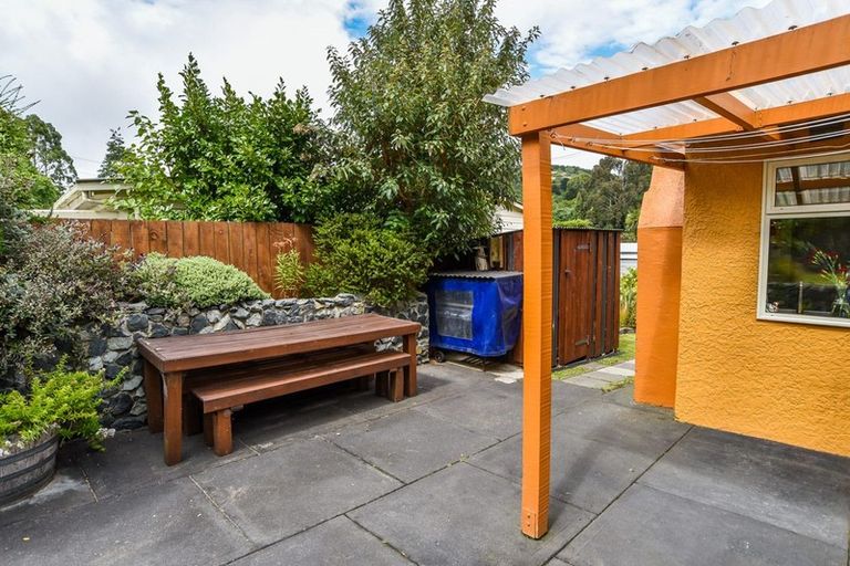 Photo of property in 3 Bacon Street, Broad Bay, Dunedin, 9014