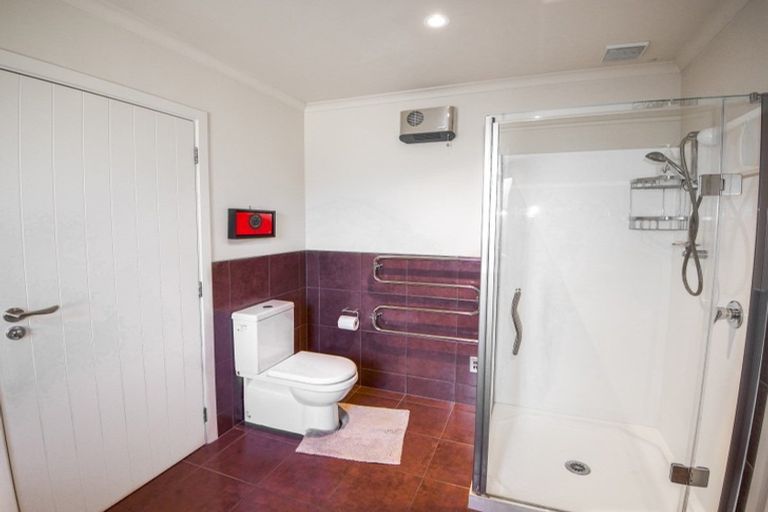Photo of property in 20 Frye Crescent, Albert Town, Wanaka, 9305