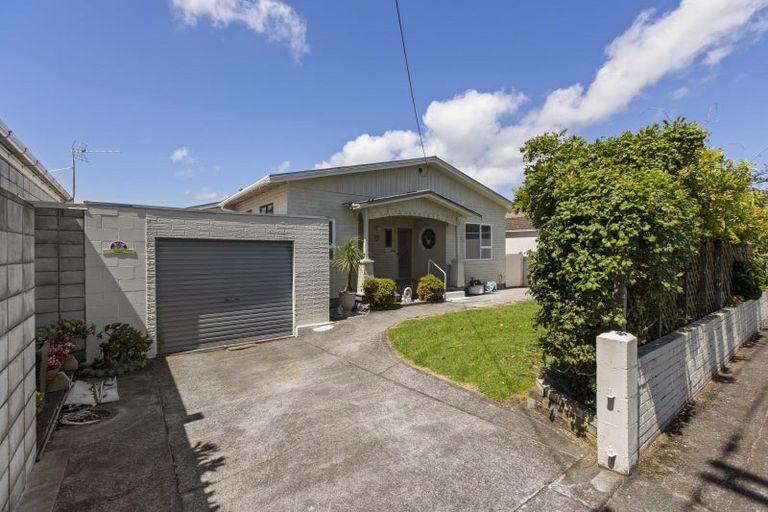 Photo of property in 29 Newton Street, Fitzroy, New Plymouth, 4312