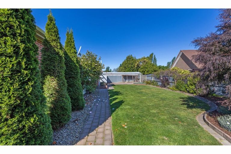 Photo of property in 78 Daniels Road, Redwood, Christchurch, 8051