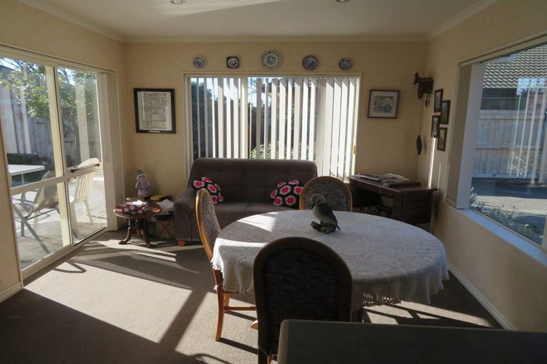 Photo of property in 70 Tuihana Drive, Papamoa Beach, Papamoa, 3118