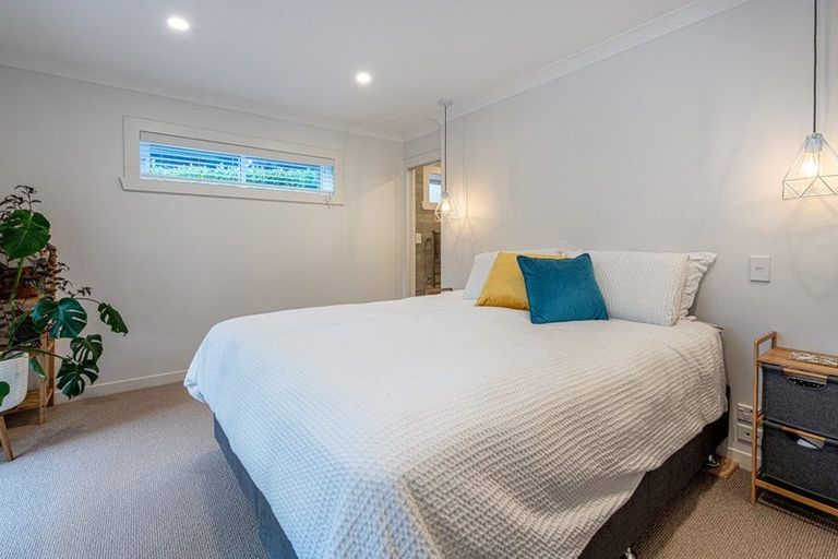 Photo of property in 1/75 Newhaven Terrace, Mairangi Bay, Auckland, 0630