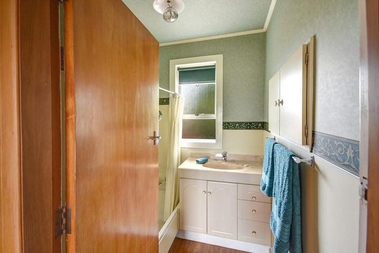 Photo of property in 3 Pottinger Street, Green Island, Dunedin, 9018