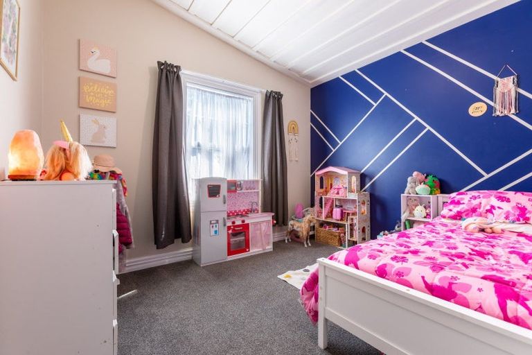 Photo of property in 45 Swinburn Street, Dannevirke, 4930