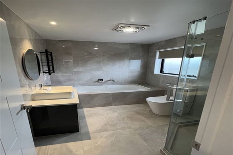 Photo of property in 5 Matatahi Road, Flat Bush, Auckland, 2019