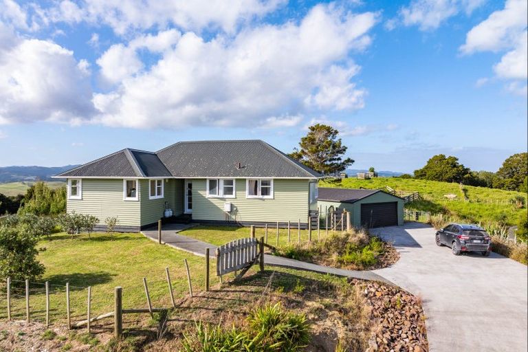 Photo of property in 109 Tawa Avenue, Kaiwaka, 0573