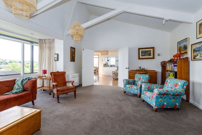 Photo of property in 82 Douglas Street, Highfield, Timaru, 7910